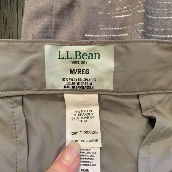 L.L. Bean Sun Protection Gray Capri Hiking Pants sz M NWOT - Picture 5 of 7